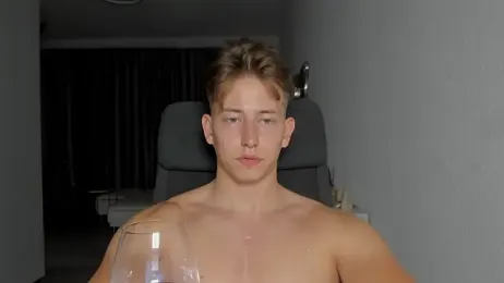 find0m_master webcam model stream image