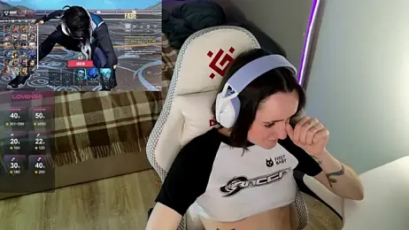 Luna_Loveee webcam model stream image