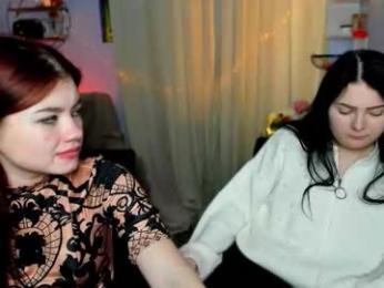 kira_kisses_ webcam model stream image