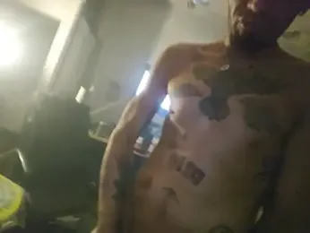 SiulJm webcam stripchat model stream image