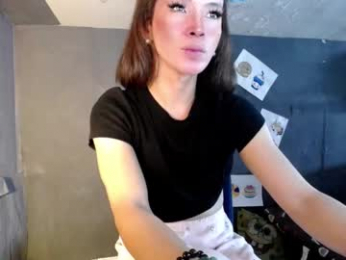 urasian_slut_yana webcam model stream image