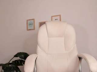 amberhearrd webcam model stream image