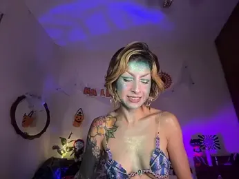 Cinamoonn webcam stripchat model stream image