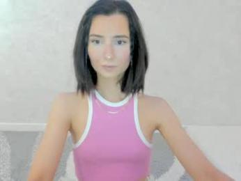 crystalnut webcam model stream image
