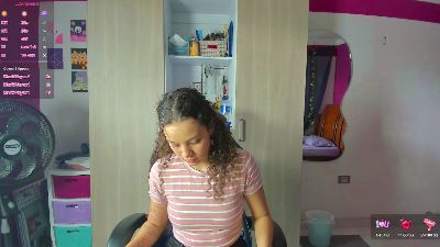 angela_hank2_ webcam model stream image