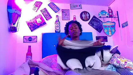 lili_roussi webcam model stream image