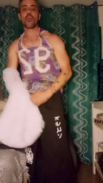 moreno2057 webcam cam4 model stream image