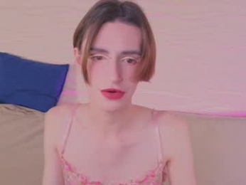 kira_long webcam model stream image