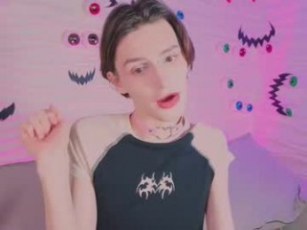 kira_long webcam model stream image