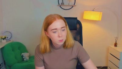 NelidaReus webcam cam4 model stream image