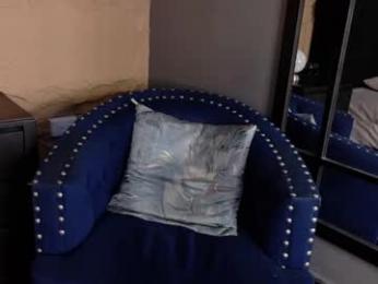magnusking_ webcam model stream image