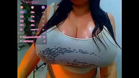 SexyLindaBig webcam stripchat model stream image