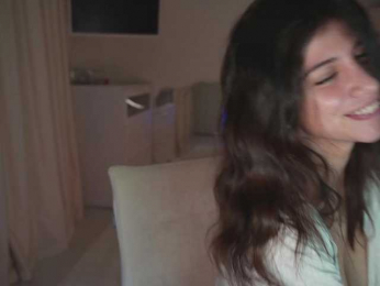 -Madi- webcam bongacams model stream image