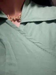 _Bella-Office1 webcam model stream image