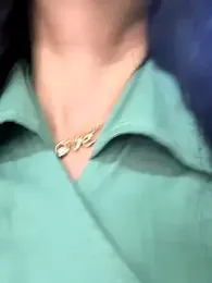 _Bella-Office1 webcam model stream image