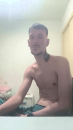 TuuNeenee30 webcam model stream image