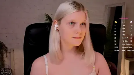 ShineJoan webcam stripchat model stream image