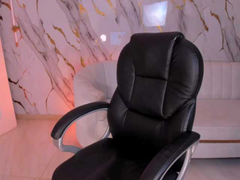 SavannahStorm webcam model stream image