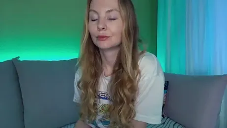 Cuddle_Cat webcam stripchat model stream image