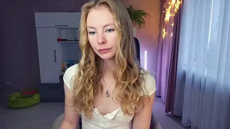 Cuddle_Cat webcam model stream image