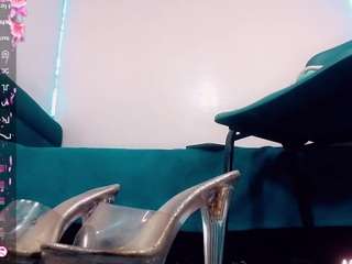 rianna-garcia1 webcam camsoda model stream image