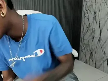 ManSant webcam model stream image