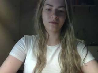 rosiejune webcam model stream image