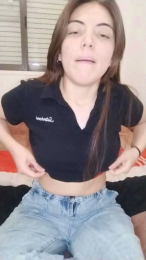 Hotcecii webcam model stream image