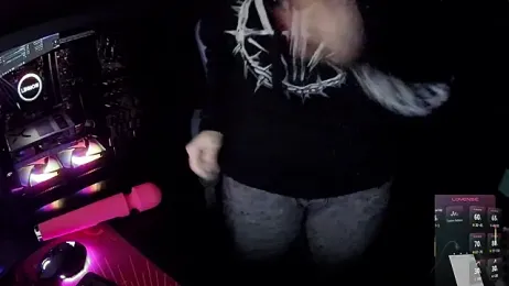 LilyFoxxx webcam model stream image