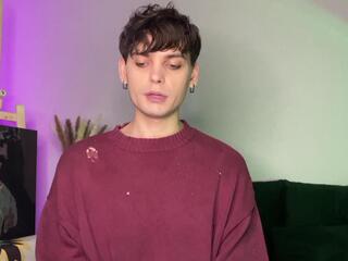 Tayler Wade webcam model stream image