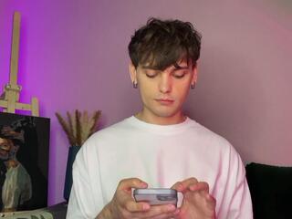 Tayler Wade webcam model stream image