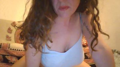 Lunasub webcam cam4 model stream image