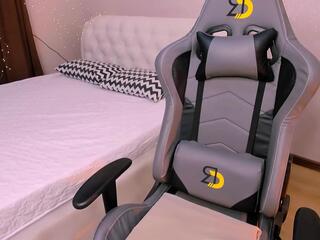 Sandy Nell webcam model stream image