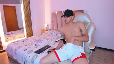 AresReed webcam stripchat model stream image