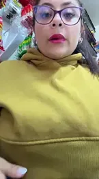 Angie_e webcam model stream image