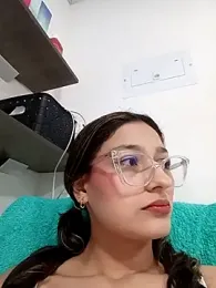 Ary-18 webcam model stream image