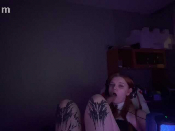 purple-hornet0 webcam model stream image