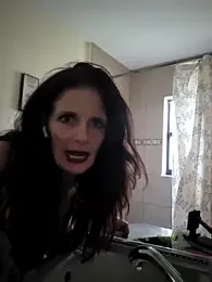 Avaivory webcam stripchat model stream image