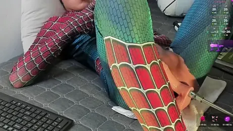 miilo_wolf webcam model stream image