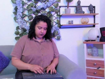 NoaVega webcam model stream image