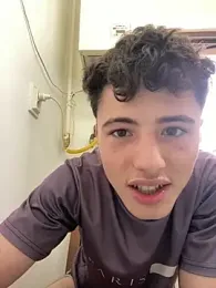 denysio89 webcam stripchat model stream image
