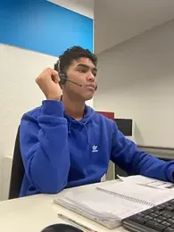 Ryan-hot webcam model stream image