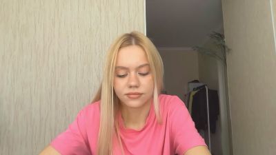 HaileyMillea webcam model stream image