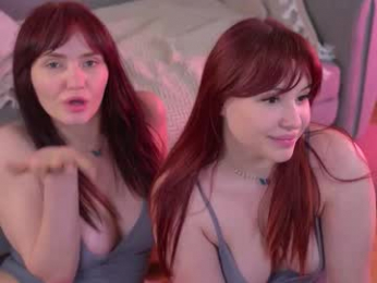 double_magic_ webcam model stream image