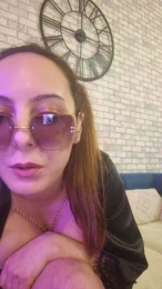 Laubbt59 webcam model stream image