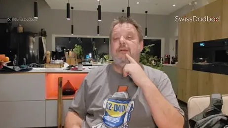 SwissDadbod webcam model stream image