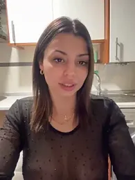 Noeliagglow webcam model stream image