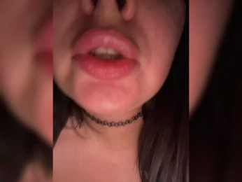 Alina-Milf webcam model stream image