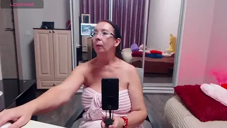 Celine_Faer1 webcam model stream image
