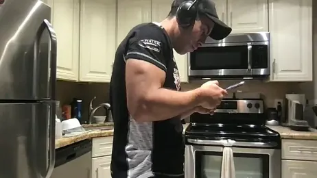 BigGuyMuscle webcam model stream image